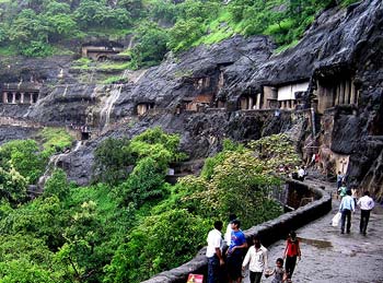 Mumbai with Aurangabad Tour